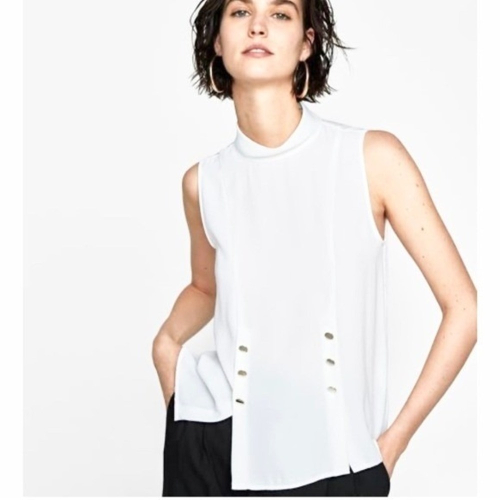 Zara Basic Mock Neck Button Detail Sleeveless Top Womens M White‎